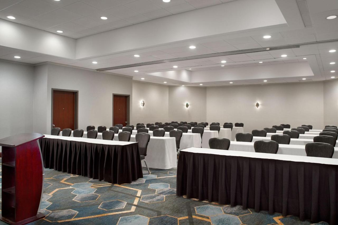 Sheraton Imperial Hotel Raleigh-Durham Airport At Research Triangle Park Екстер'єр фото